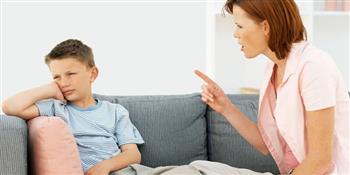 دراسة تحذر: الاستبداد الأبوي يزيد من حالات اكتئاب الأبناء
