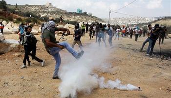 إصابات بالرصاص المعدني والاختناق خلال مواجهات مع الاحتلال في قريوت وبيت دجن وبيتا