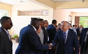وزير الري يصل دولة السودان الشقيقة في زيارة رسمية لمدة يومين