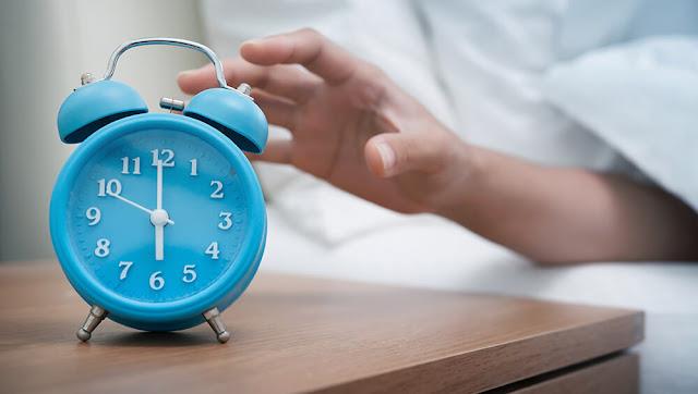 6 عادات صباحية خاطئة تؤثر سلبا على يومك.. تجنبيها