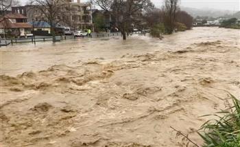 السيول والفيضانات تجتاح مدينة أوكلاند النيوزيلندية