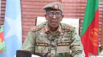 قائد القوات البرية الصومالي: النضال لتحرير المناطق المتبقية سيستمر.. والباب مفتوح أمام الراغبين في الاستسلام