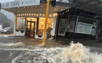 مقتل 3 أشخاص جراء فيضانات عارمة بمدينة أوكلاند في نيوزيلندا