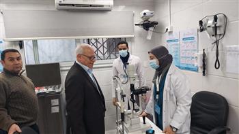 محافظ بورسعيد يتابع سير تقديم الخدمات الصحية والطبية بمستشفى الرمد التخصصي 