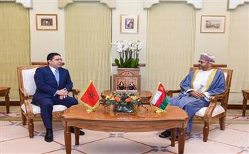  وزير الخارجية العُماني يلتقي مسؤولًا مغربيًّا