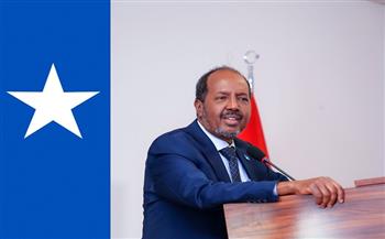 الرئيس الصومالي يدعو إلى رفع حظر الأسلحة المفروض على بلاده