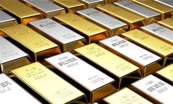 ضعف الدولار يزيد من بريق الذهب في مستهل 2023