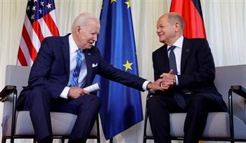 الرئيس الأمريكي والمستشار الألماني يؤكدان عزمهما مواصلة دعم أوكرانيا