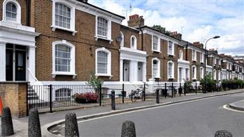 بريطانيا: تراجع أسعار المنازل في البلاد للشهر الرابع على التوالي