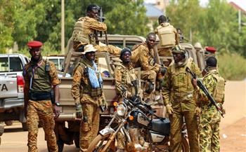 صحيفة : فرنسا قد تسحب القوات الخاصة من عاصمة بوركينا فاسو