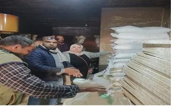  الجيزة: ضبط ومصادرة 1.8 طن دقيق بلدي مدعم يستخدم بالمخابز السياحية بهضبة الأهرام