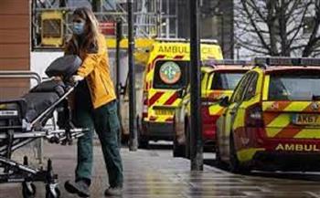 إنجلترا تسعى لتسريح سريع للمرضى لتخفيف الضغط على المستشفيات