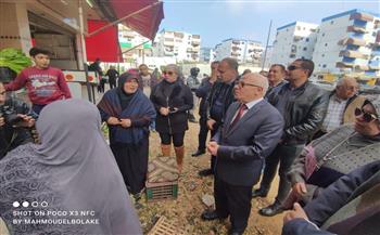 محافظ بورسعيد يتفقد تطوير ورفع كفاءة منطقة شباب المدينة بحي الزهور