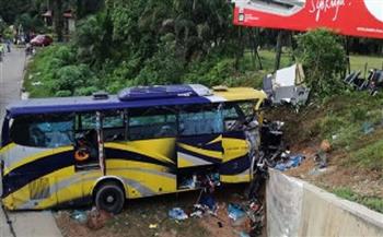 مصرع 21 شخصاً في انقلاب حافلة على الحدود الأوغندية الكينية