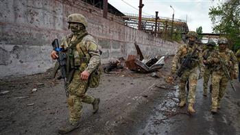 الحرس الروسي يعثر على وثائق تكشف سرقة ممتلكات عسكرية في الوحدات الأوكرانية