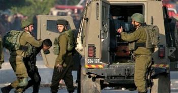 الاحتلال الإسرائيلي يعتقل شابًا من مدينة قلقيلية 