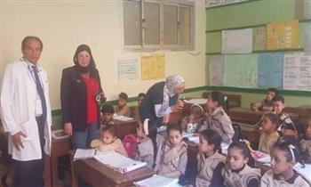 جامعة بنها تنظم قافلة طبية لطلاب المدارس الابتدائية بقرية كفر عابد بطوخ 