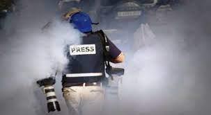 نقابة الصحفيين الفلسطينيين تدين استمرار استهداف الصحفيين في غزة 