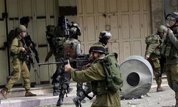 "بلدية جنين": الاحتلال الإسرائيلي ينفذ اقتحامات واعتقالات في جنين طالت مدير الأوقاف