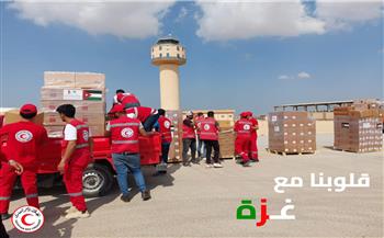 جمعية "الهلال الأحمر المصري" تستقبل طائرات مساعدة أردنية لإيصالها لقطاع غزة