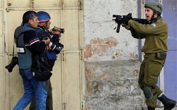 الإعلام الفلسطيني: استهداف طواقمنا لن يرهبنا أو يمنعنا من القيام بواجبنا الوطني والمهني