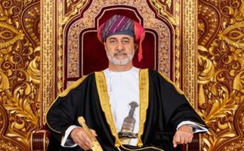 سلطان عمان وأمينُ الأمم المتحدة يستعرضان التطورات على الساحتين الإقليمية والدولية