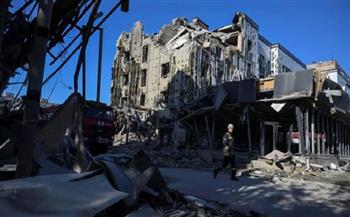 مقتل وإصابة 13 شخصا جراء قصف روسي على مدينة "باكروفسك" الأوكرانية