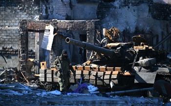 عميل لدى الاستخبارات الأمريكية: القوات الأوكرانية وقعت بفخ نصبه الجيش الروسي في أفدييفكا
