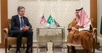 وزير الخارجية السعودي يؤكد لنظيره الأمريكي رفض المملكة دعوات التهجير القسري للفلسطينيين