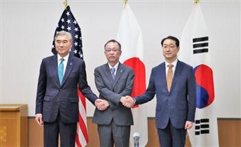 المبعوثون النوويون الأمريكي والياباني ولكوريا الجنوبية يجتمعون في إندونيسيا 