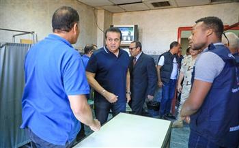 وزير الصحة يتفقد تمركزي سيارات الإسعاف في أبوطويلة ومعبر رفح 