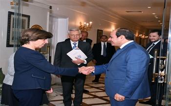 الرئيس السيسي ووزيرة خارجية فرنسا يتفقان على أهمية العمل الدولي لتسوية القضية الفلسطينية