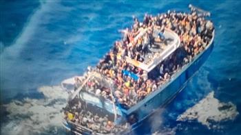 مصرع 3 أشخاص إثر غرق قارب مهاجرين قبالة جزيرة يونانية 
