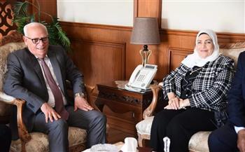 محافظ بورسعيد يستقبل رئيس الشركة القابضة للسياحة والفنادق