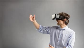 دراسة تكشف أن الواقع الافتراضي قد يساعد مرضى الاكتناز على العلاج