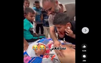 «إذا سامعني احكي آه».. فيديو لطفل فلسطيني مع شقيقه المصاب يمزّق القلوب