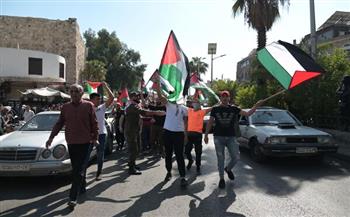 سوريا: مسيرة غضب تجوب شوارع دمشق تنديداً بالإبادة الإسرائيلية لأهالي غزة