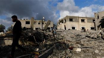 الطيران الحربي الإسرائيلي يقصف أربعة أبراج سكنية في قطاع غزة