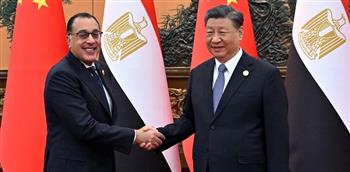 الرئيس الصيني يستقبل «مدبولي» بقاعة الشعب الكبرى