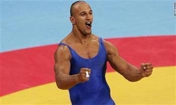  كرم جابر يفوز بذهبية بطولة العالم لرواد المصارعة