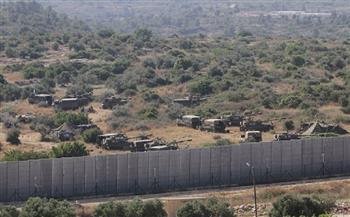 إسرائيل تخلي 14 تجمعا سكنيا جديدا قرب حدود لبنان وسوريا