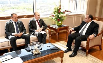 وزير التجارة يبحث مع سفير بلغاريا بالقاهرة سبل تعزيز التعاون الاقتصادي المشترك 