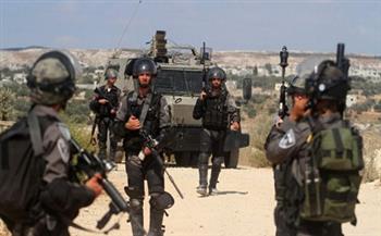 جيش الاحتلال يقتحم مدينة الخليل ويعتقل 50 شخصًا