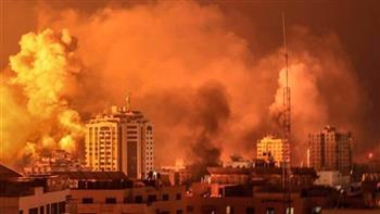  قصف محيط مستشفى القدس ومجمع الشفاء.. الاحتلال يواصل تهديد النازحين في غزة
