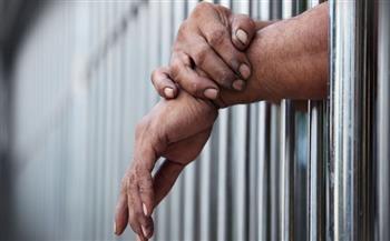 استمرار حبس المتهم بالإتجار في الهيروين بالشروق