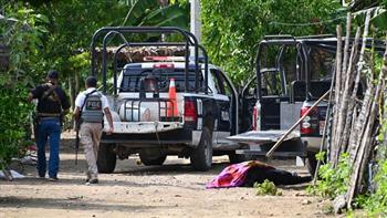 مقتل 12 ضابط شرطة بالمكسيك في هجومين مسلحين 