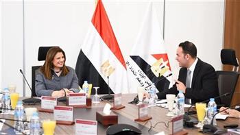 وزيرة الهجرة تشيد بالدور الحيوي لتحويلات المصريين بالخارج في دعم الاقتصادي الوطني 