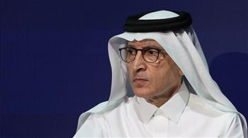 الرئيس التنفيذي للخطوط الجوية القطرية يتنحى عن منصبه 