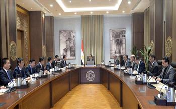رئيس الوزراء يلتقي رئيس مجموعة شين شينج كاثاي الدولية