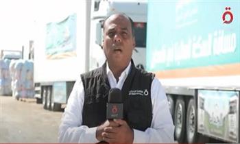 استعدادات مكثفة قبيل دخول قافلة المساعدات الخامسة لغزة